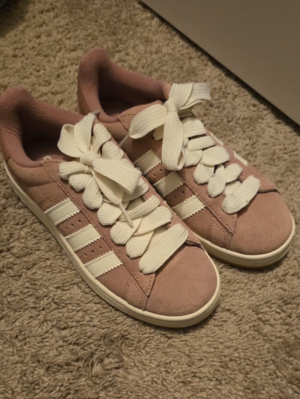 Like NEW ADIDAS Suede Pink Women's Sneakers Ladies 7.5